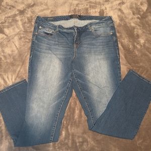 Torrid boyfriend jean